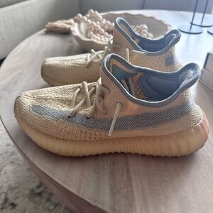 Adidas Yeezy Boost Linen